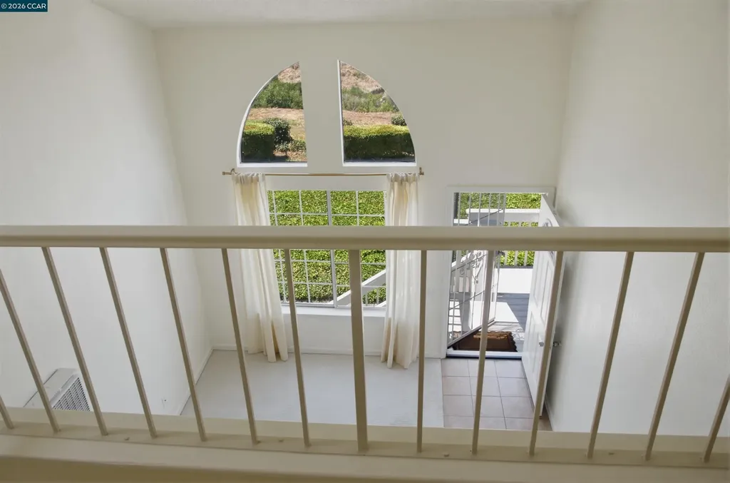 90 Glenwood Hercules CA 94547