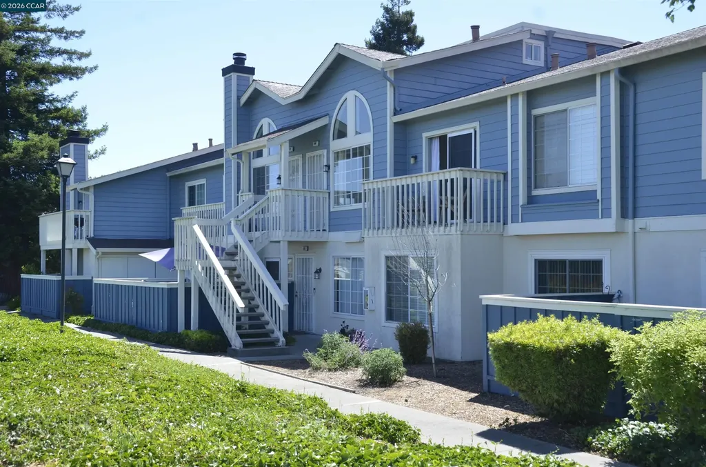 90 Glenwood Hercules CA 94547