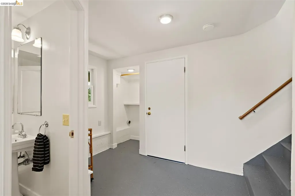 211 San Carlos Avenue El Cerrito CA 94530