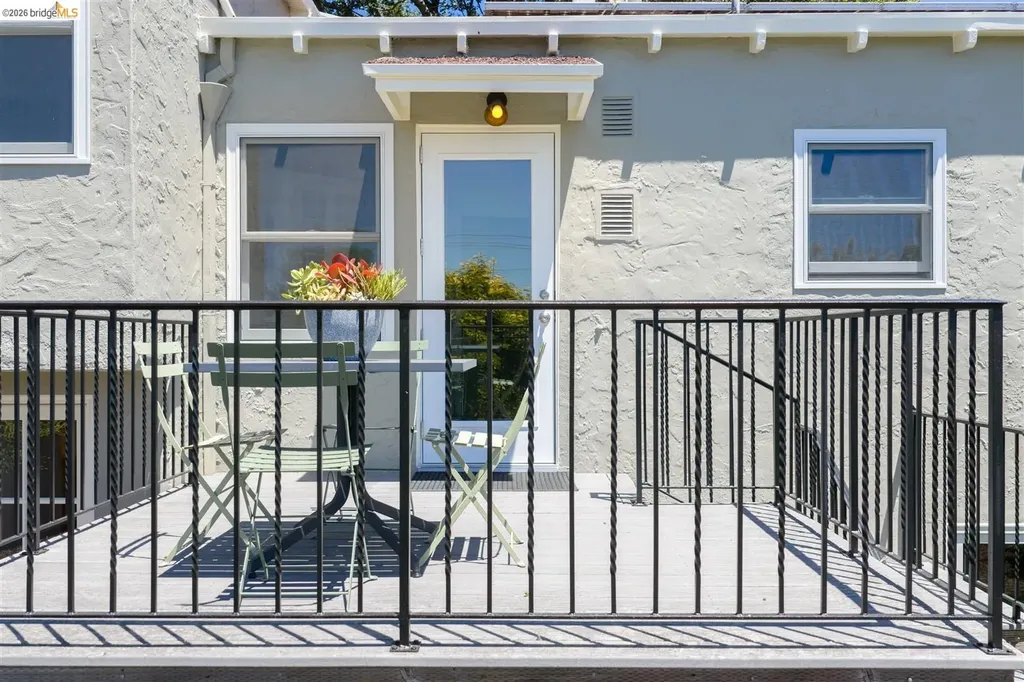211 San Carlos Avenue El Cerrito CA 94530