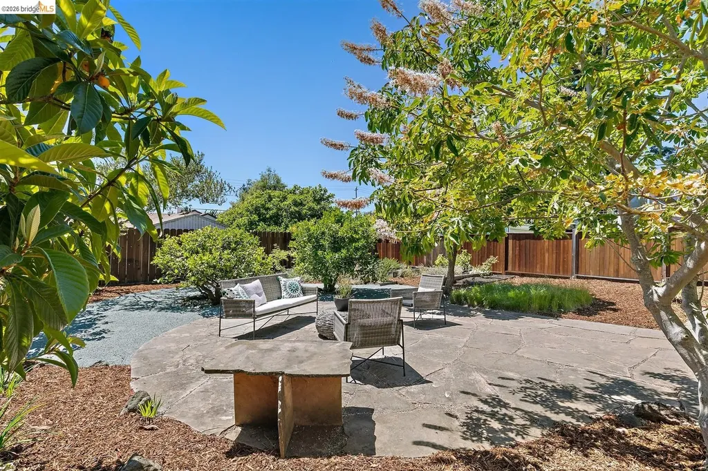 211 San Carlos Avenue El Cerrito CA 94530