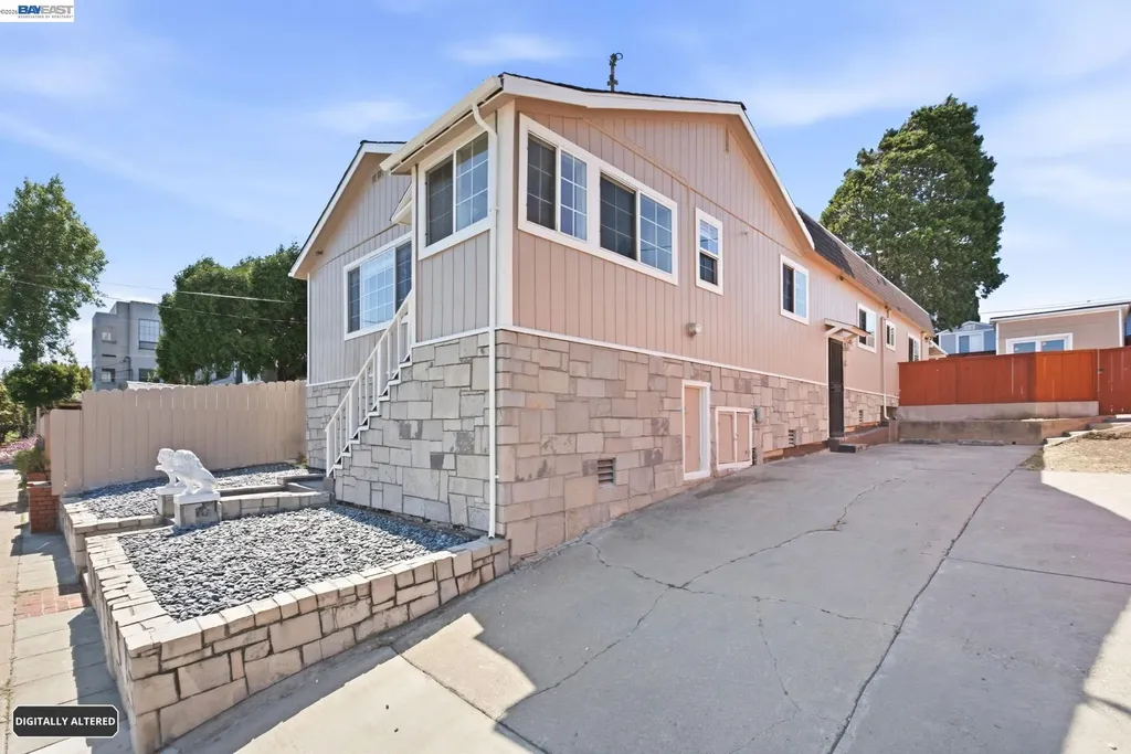 5237 Fresno Avenue Richmond CA 94804