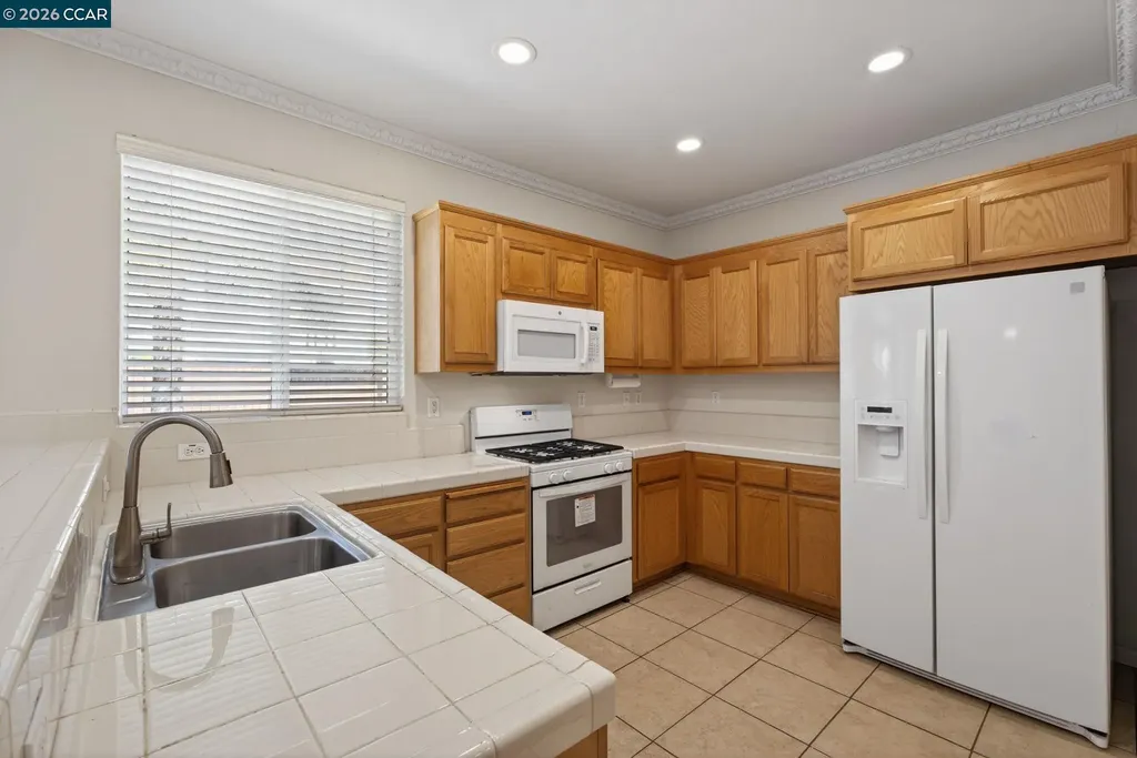 149 Maidenhair Street Pittsburg CA 94565