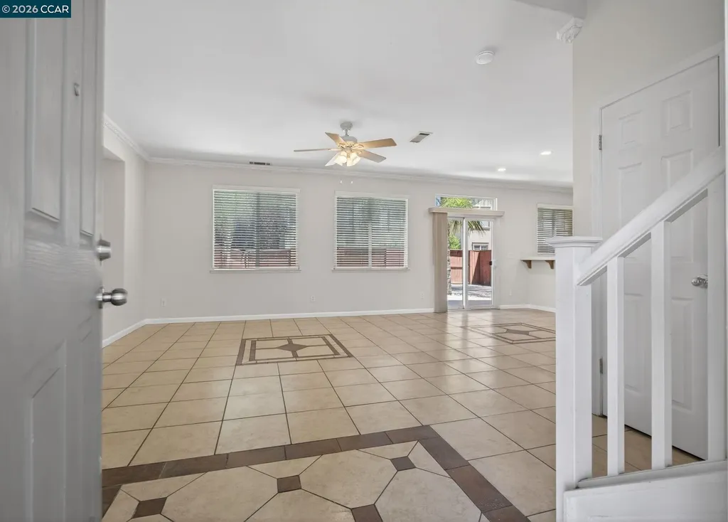 149 Maidenhair Street Pittsburg CA 94565