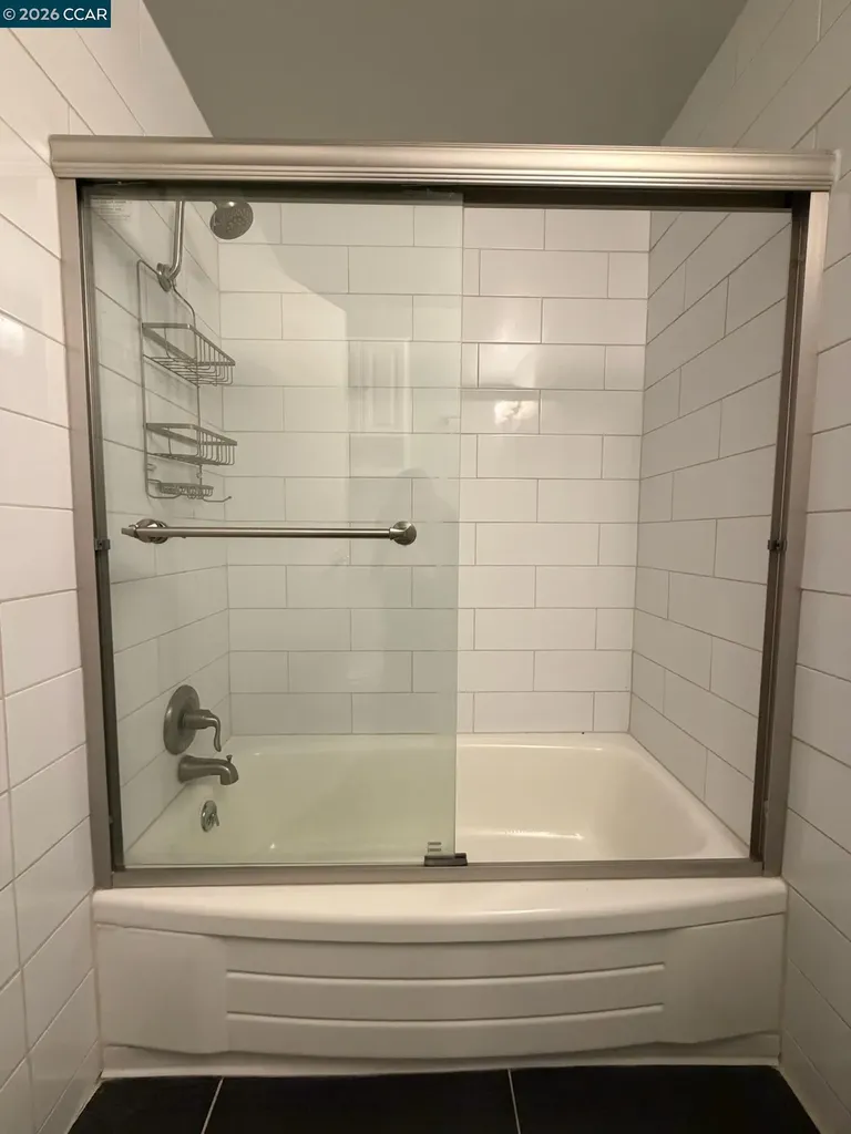 94 Bayo Vista Avenue Oakland CA 94611