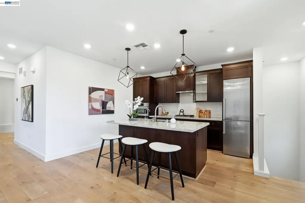 39482 Capstone Common Fremont CA 94539