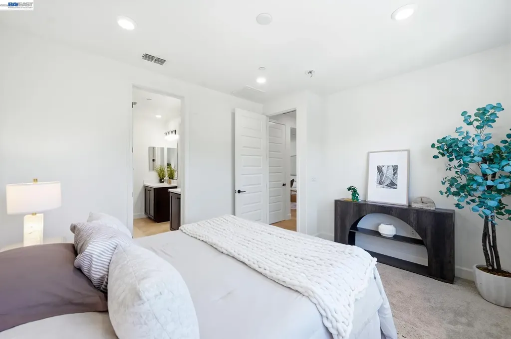 39482 Capstone Common Fremont CA 94539