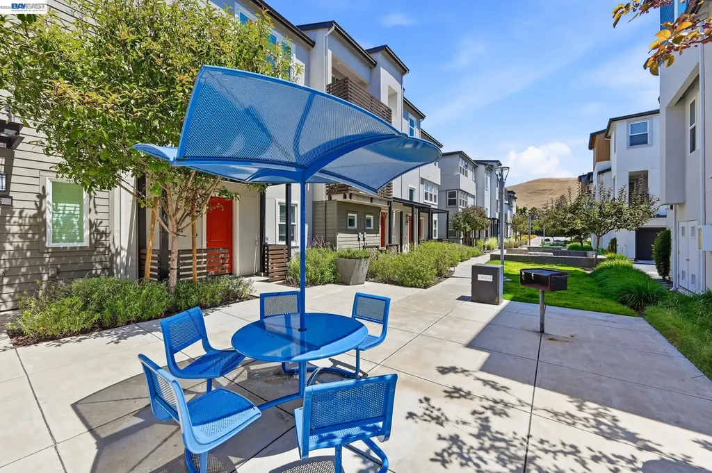 39482 Capstone Common Fremont CA 94539