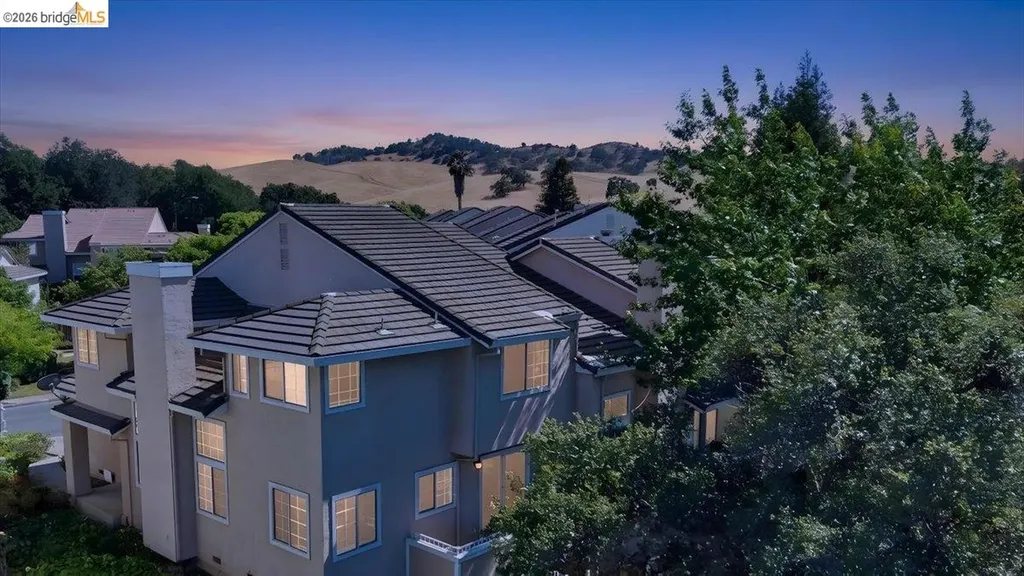 1025 Pinehurst Court Concord CA 94521