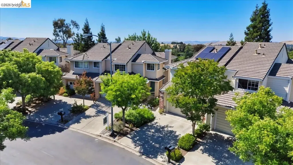 1025 Pinehurst Court Concord CA 94521