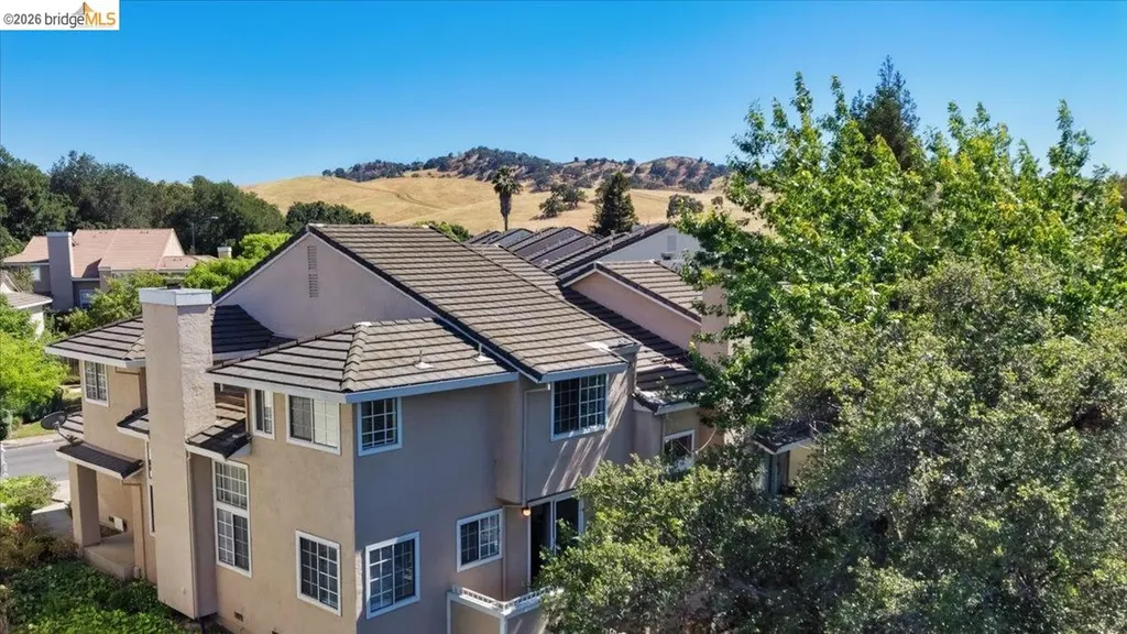1025 Pinehurst Court Concord CA 94521