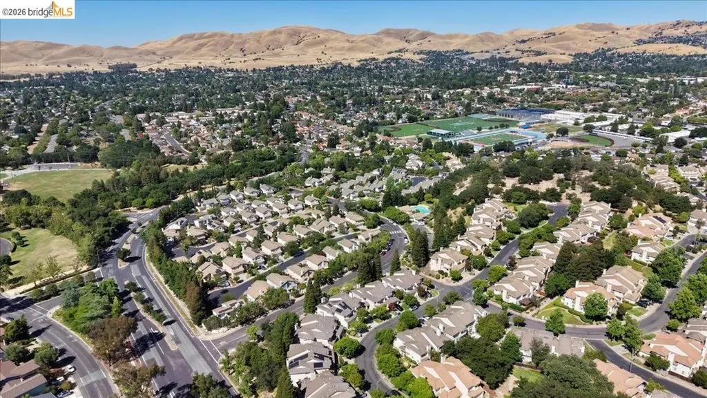 1025 Pinehurst Court Concord CA 94521