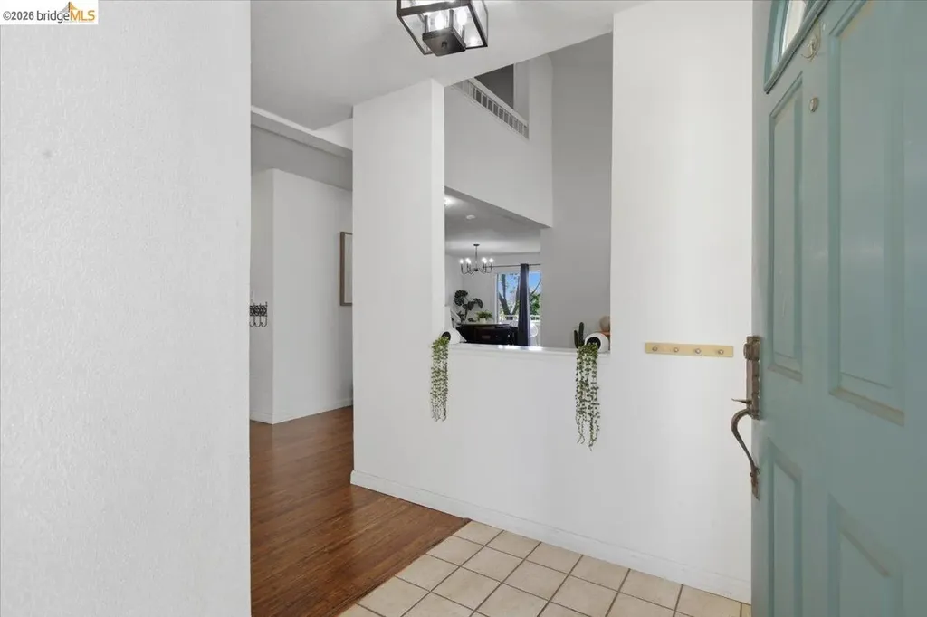 1025 Pinehurst Court Concord CA 94521