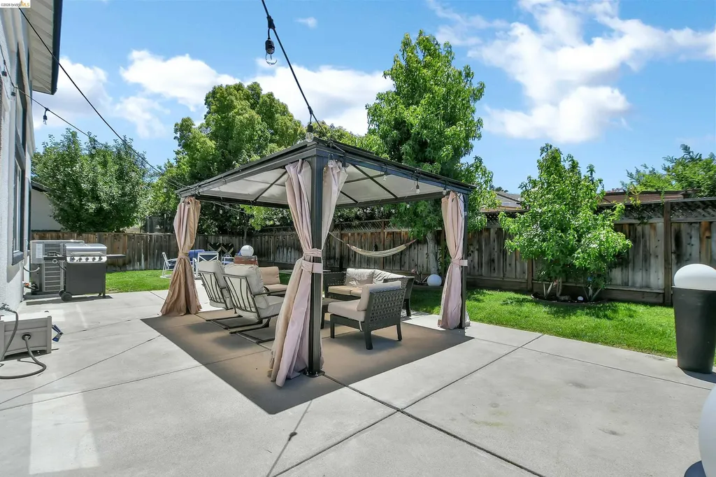 2174 Newton Drive Brentwood CA 94513