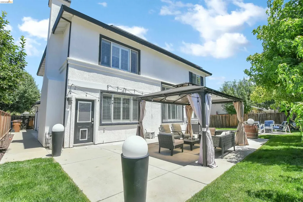 2174 Newton Drive Brentwood CA 94513