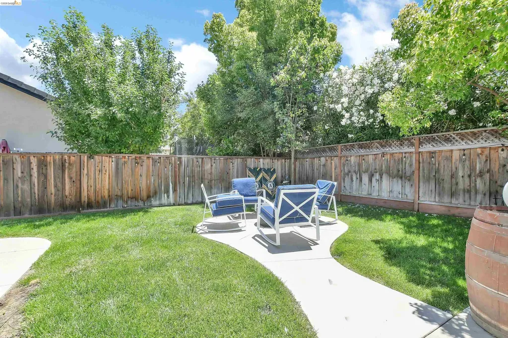 2174 Newton Drive Brentwood CA 94513