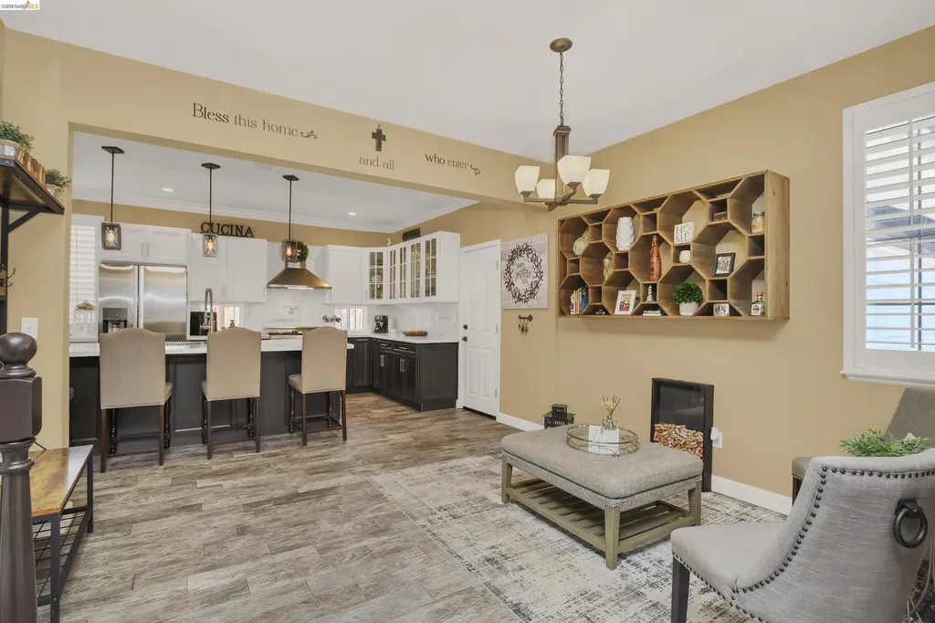 2174 Newton Drive Brentwood CA 94513