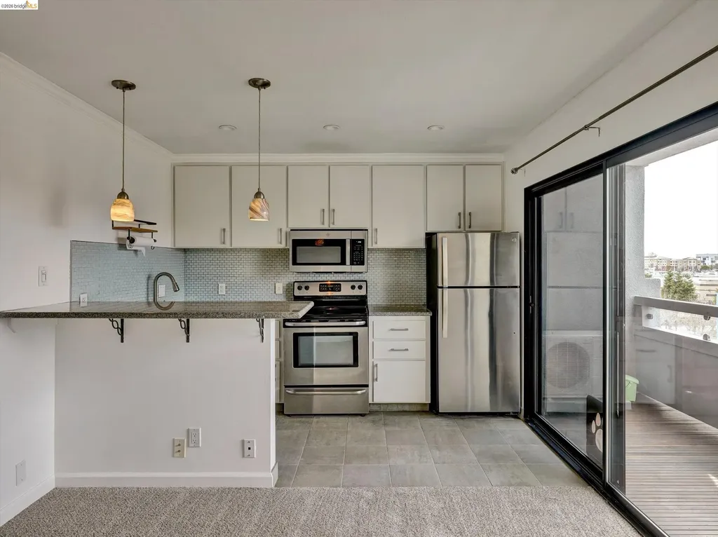 5 Embarcadero West Oakland CA 94607