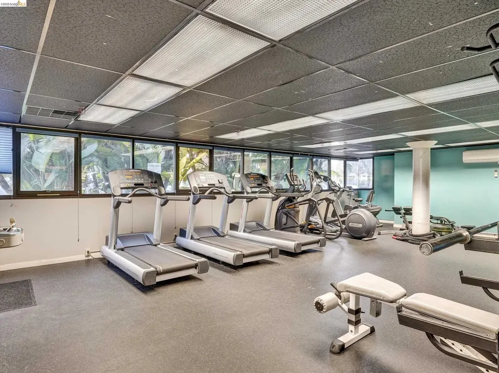5 Embarcadero West Oakland CA 94607