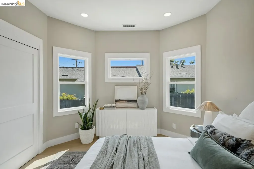 1009 Addison Street Berkeley CA 94710