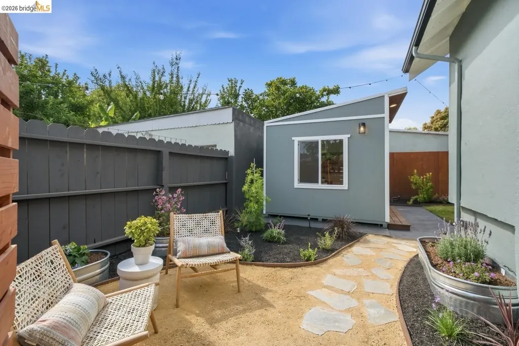 1009 Addison Street Berkeley CA 94710