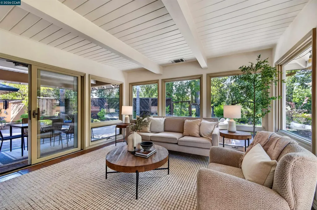 60 Karol Lane Pleasant Hill CA 94523