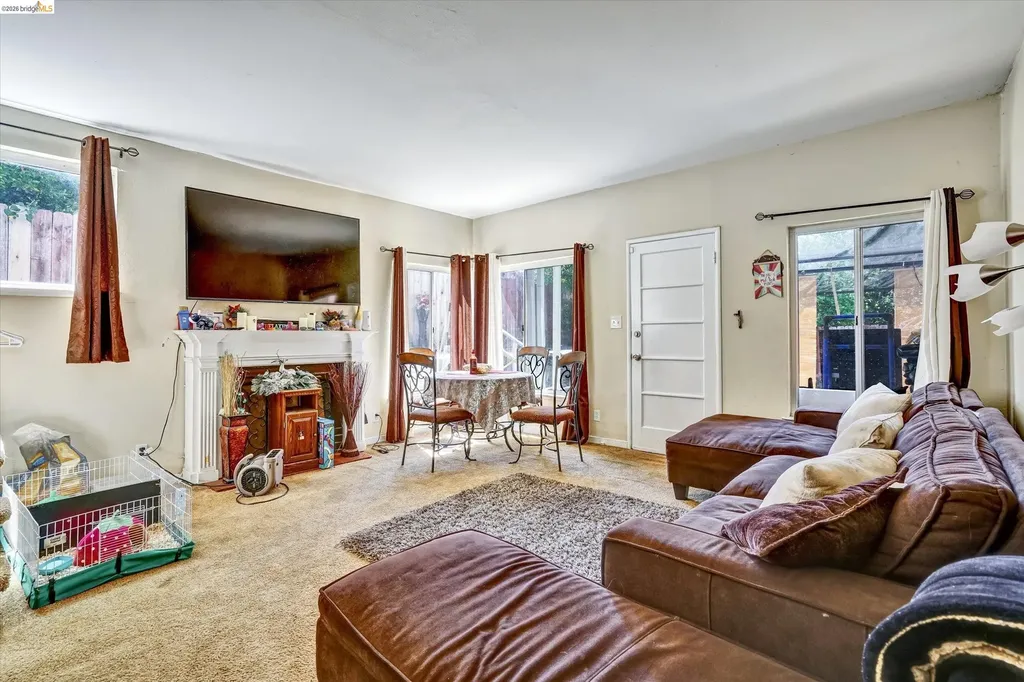 1390 Highland Boulevard Hayward CA 94542
