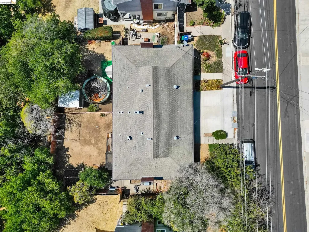 1390 Highland Boulevard Hayward CA 94542