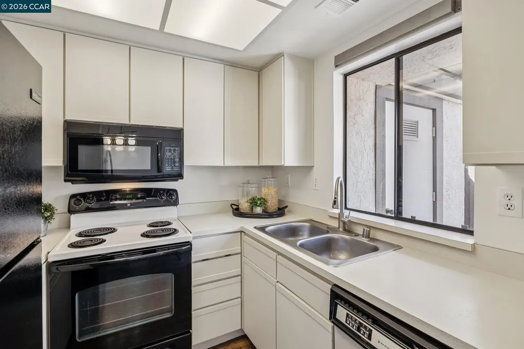 531 Pimlico Court Walnut Creek CA 94597