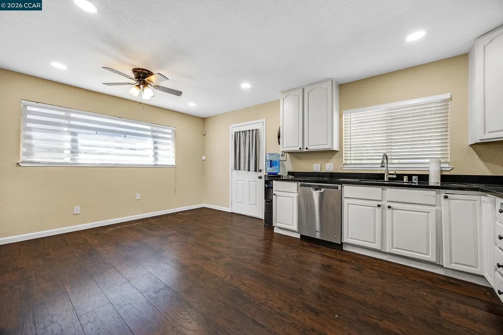 7 Lawrence Avenue Antioch CA 94509