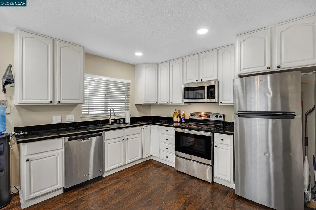 7 Lawrence Avenue Antioch CA 94509