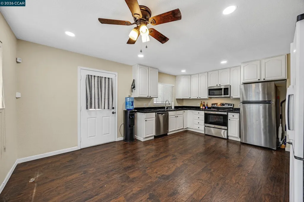 7 Lawrence Avenue Antioch CA 94509