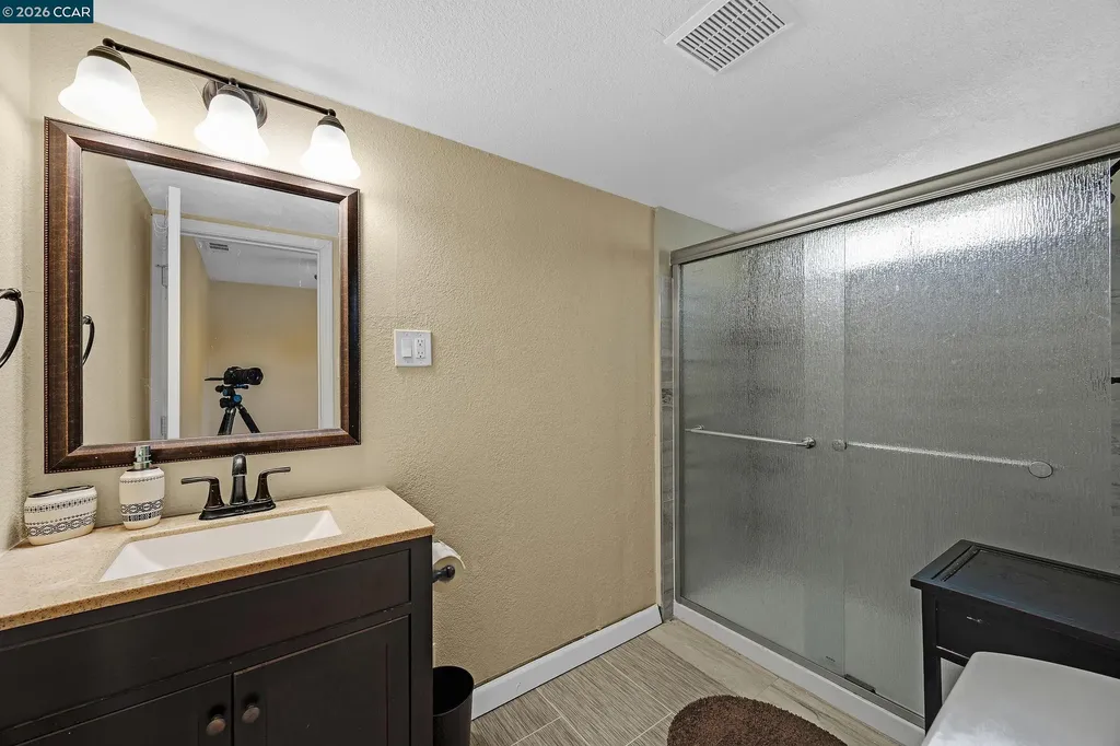 7 Lawrence Avenue Antioch CA 94509