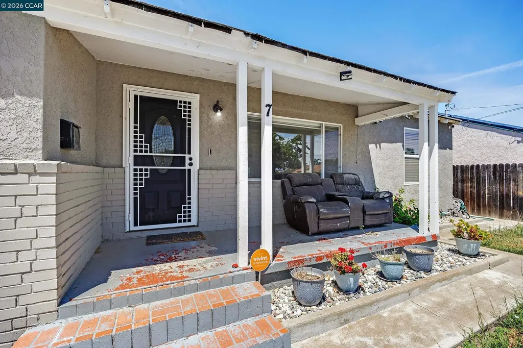 7 Lawrence Avenue Antioch CA 94509