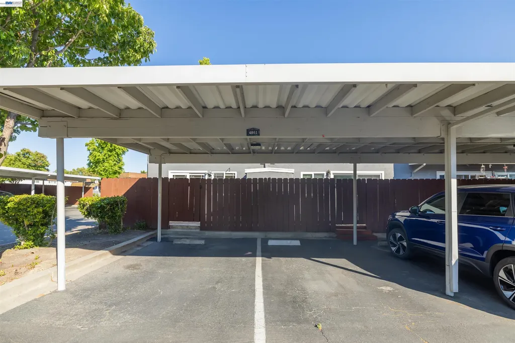 4861 Saginaw Circle Pleasanton CA 94588