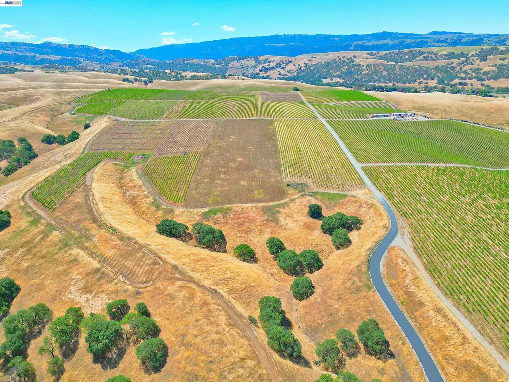 5625 Greenville Road Livermore CA 94550