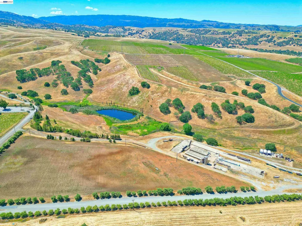 5625 Greenville Road Livermore CA 94550