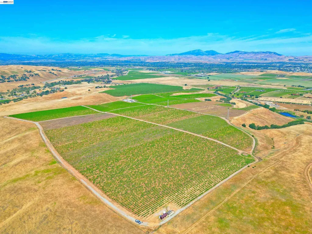 5625 Greenville Road Livermore CA 94550