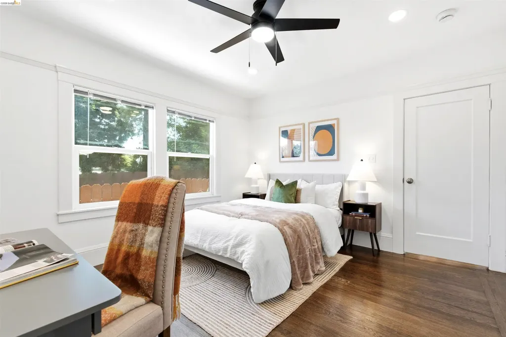 4203 Redding Oakland CA 94619