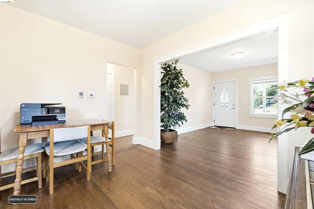 4203 Redding Oakland CA 94619