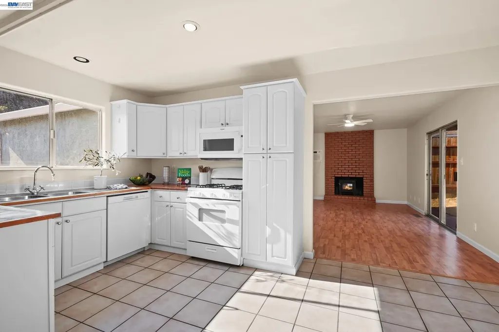1334 Aster Drive Antioch CA 94509