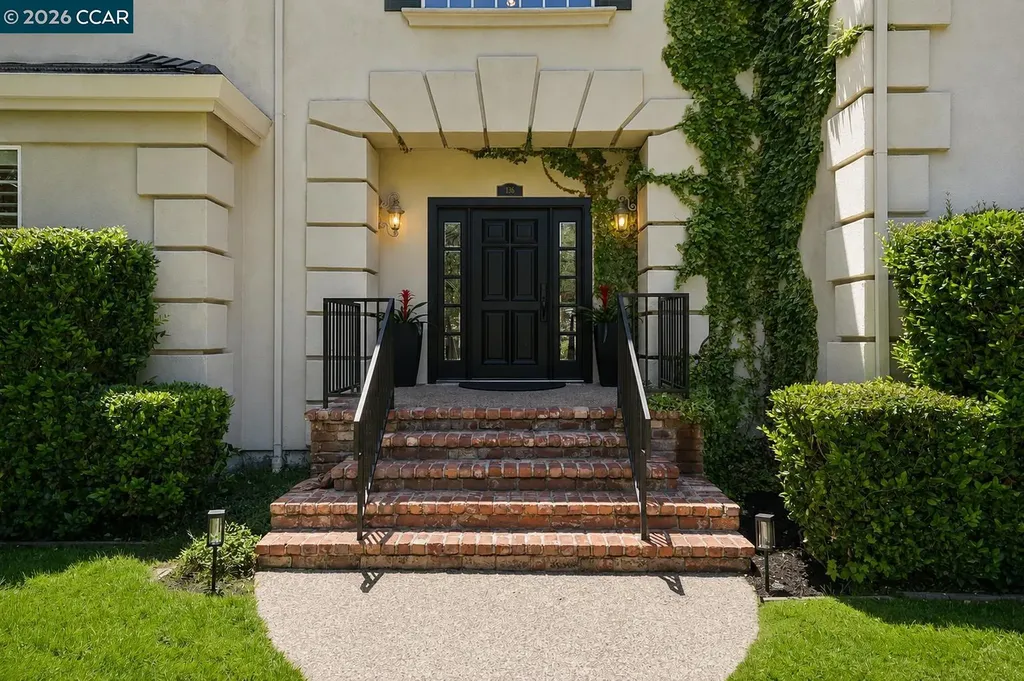 136 Lark Court Alamo CA 94507