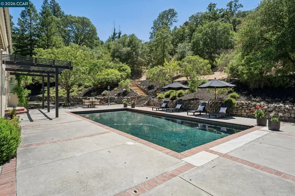 136 Lark Court Alamo CA 94507