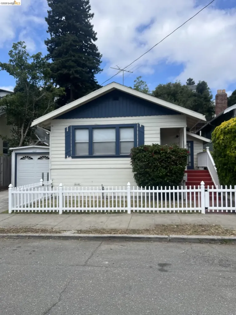 4009 Canon Avenue Oakland CA 94602