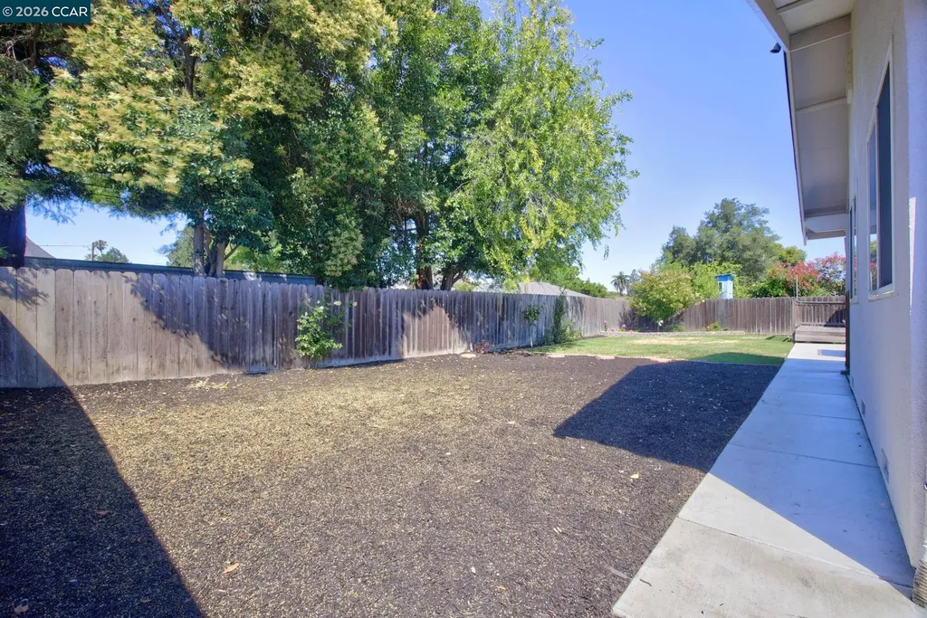 827 Wilmore Avenue Concord CA 94518