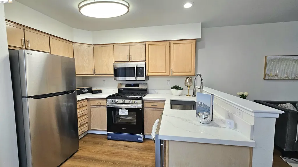 1826 Vicksburg Avenue Oakland CA 94601