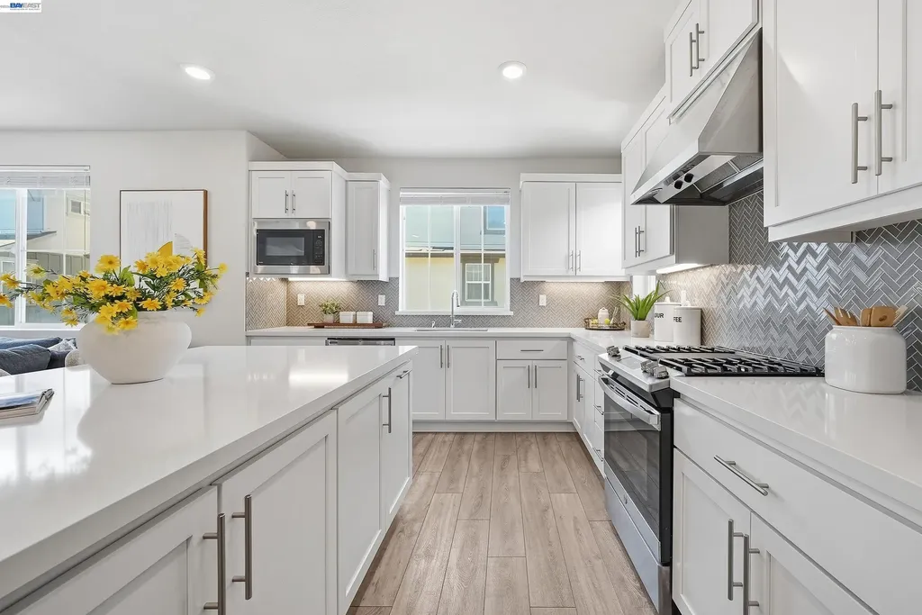 9137 Seawind Way Newark CA 94560