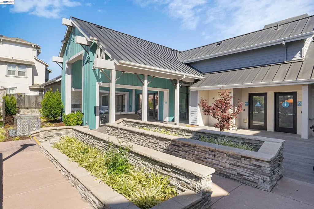 9137 Seawind Way Newark CA 94560