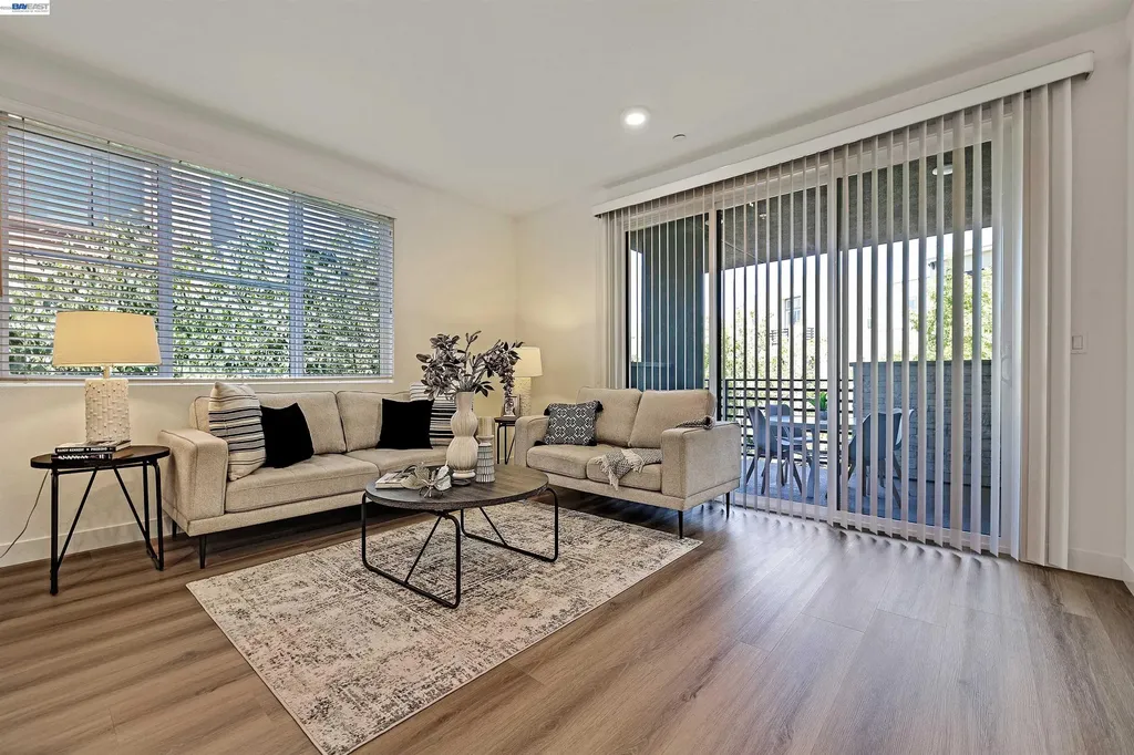5885 Cadence Avenue Dublin CA 94568