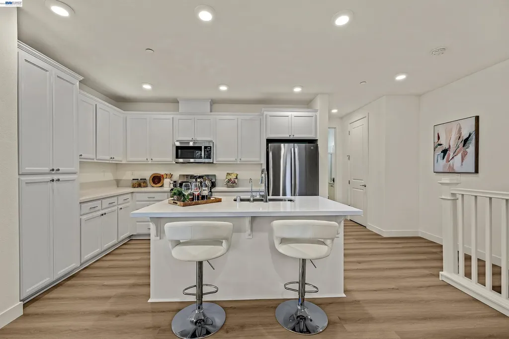 5885 Cadence Avenue Dublin CA 94568